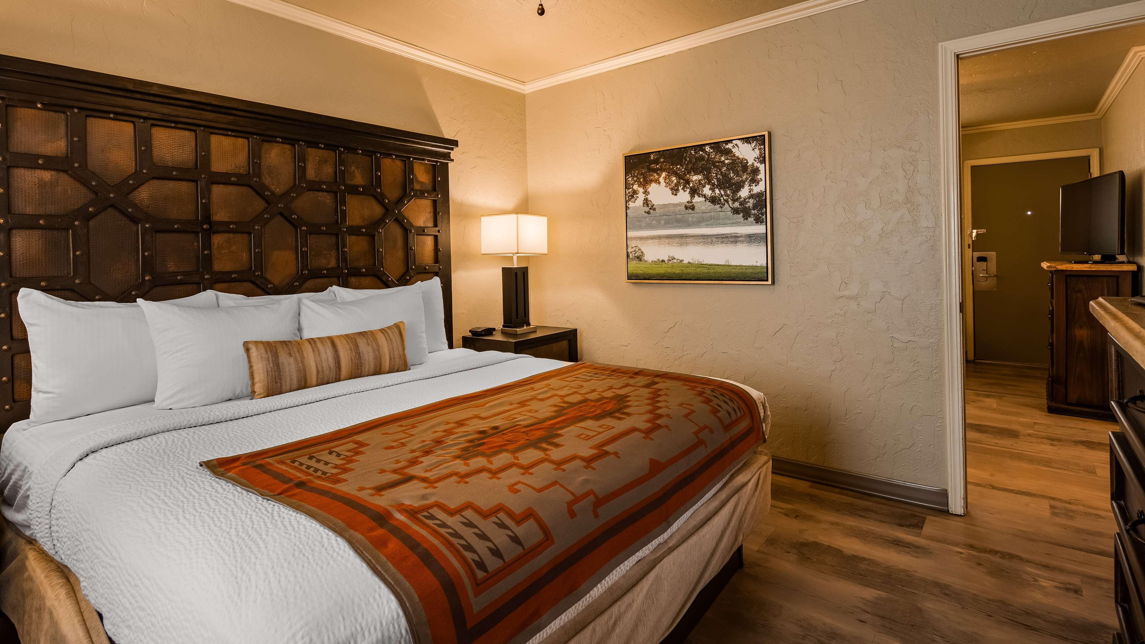 Best Western Plus Weatherford Экстерьер фото